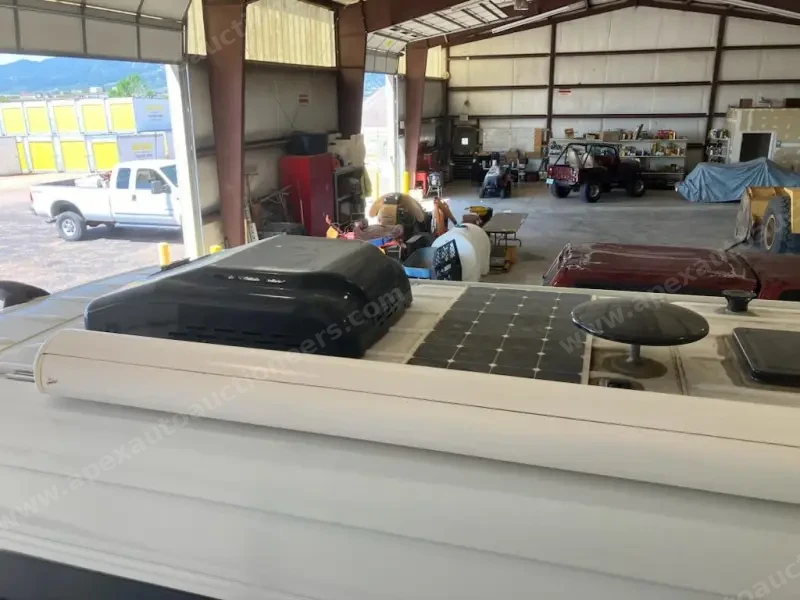 2019 Coachmen Galleria 24FL 4x4 photo 164