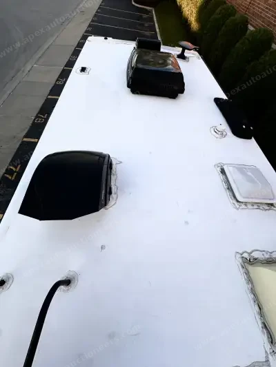 Photo 51