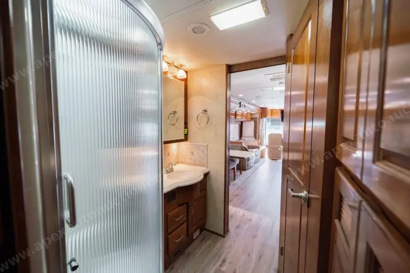 2009 Holiday Rambler Scepter 42PDQ photo 94