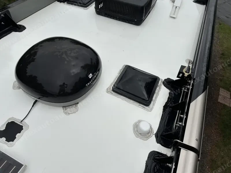 2012 American Eagle 45T Motorcoach photo 106