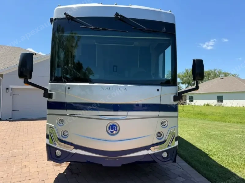 2023 Holiday Rambler Nautica 33TL Motorhome photo 2