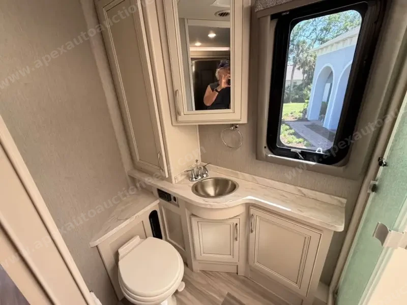 2023 Holiday Rambler Nautica 33TL Motorhome photo 57
