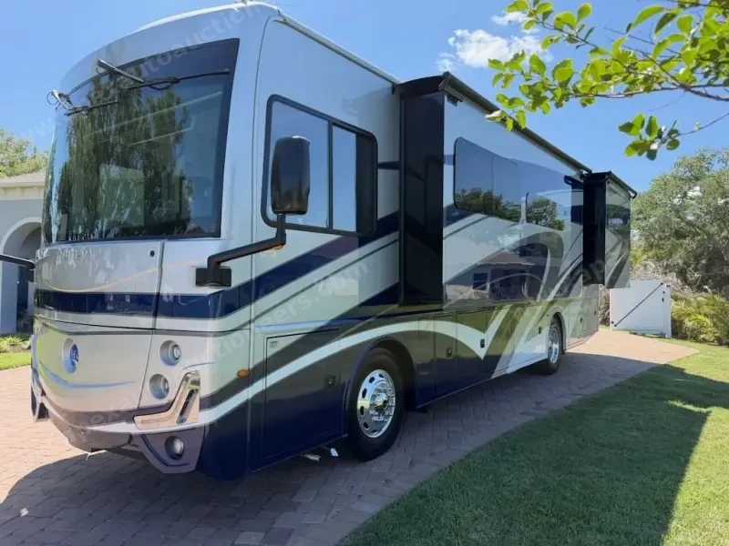 2023 Holiday Rambler Nautica 33TL Motorhome photo 11