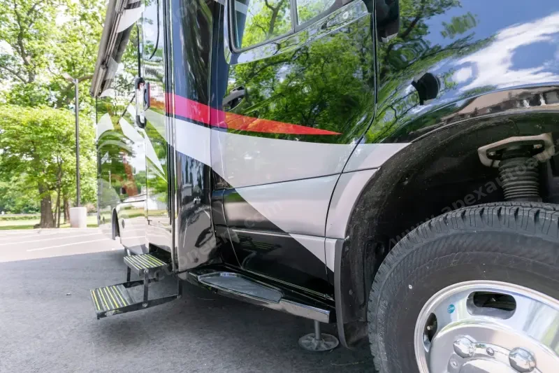 2023 Thor Motor Coach Tiburon 24FB photo 49