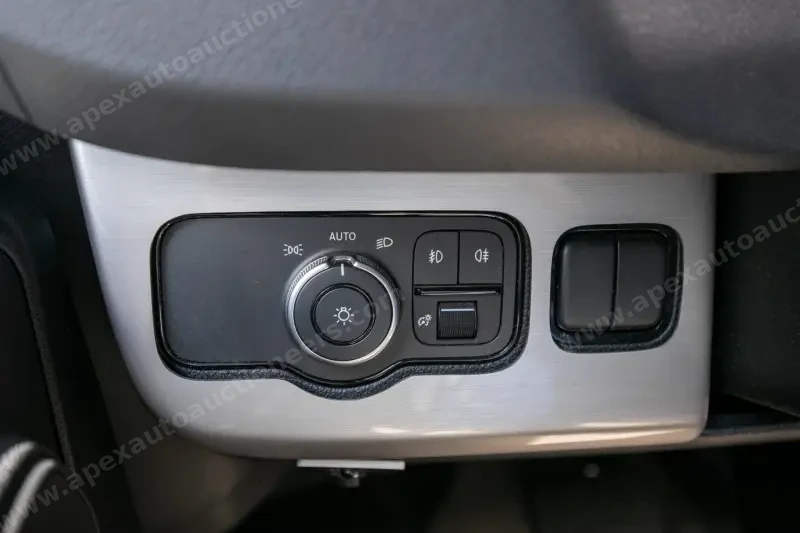 2023 Thor Motor Coach Tiburon 24FB photo 107
