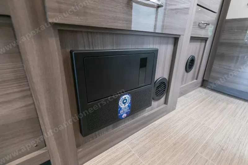 2023 Thor Motor Coach Tiburon 24FB photo 133
