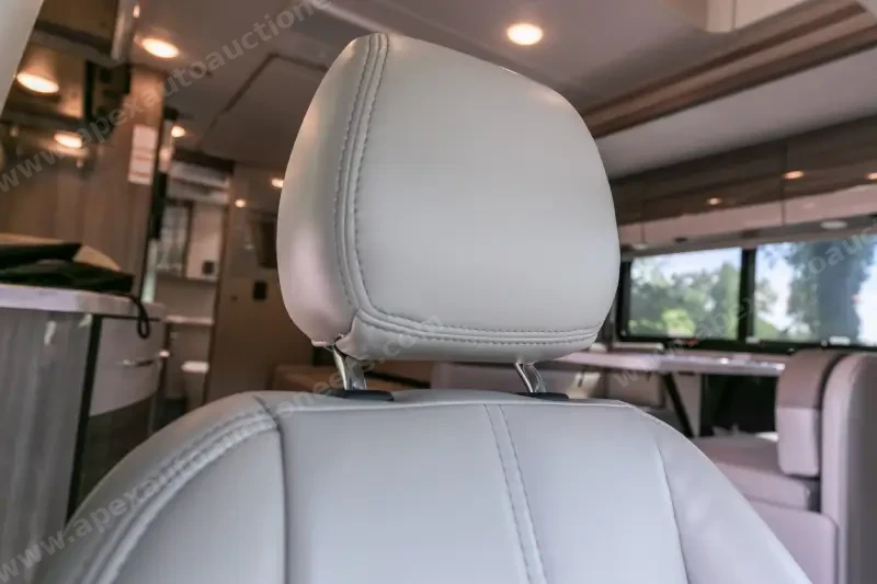 2023 Thor Motor Coach Tiburon 24FB photo 93