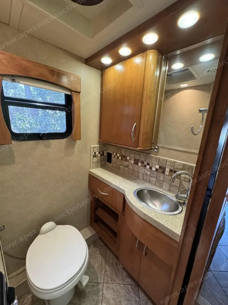 2012 Monaco Coach Vesta photo 110