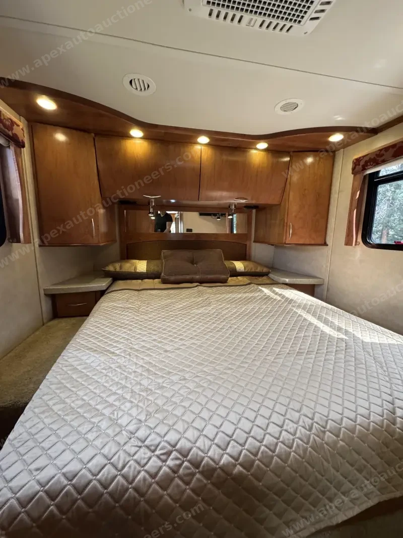 2012 Monaco Coach Vesta photo 116