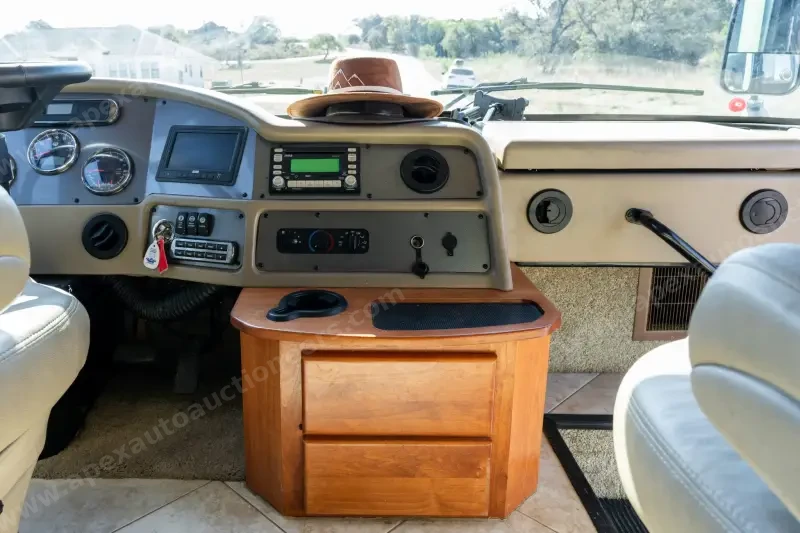 2010 Monaco Diplomat 42SQK photo 131