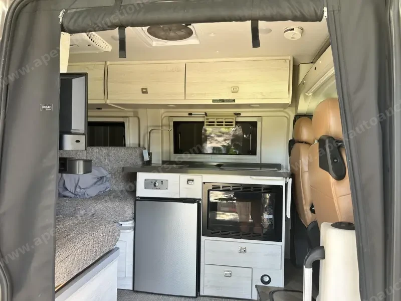 2025 Winnebago Travato 59K photo 39