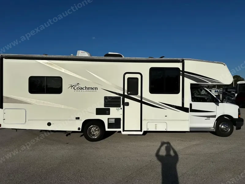 2021 Coachmen Freelander 27QB photo 118