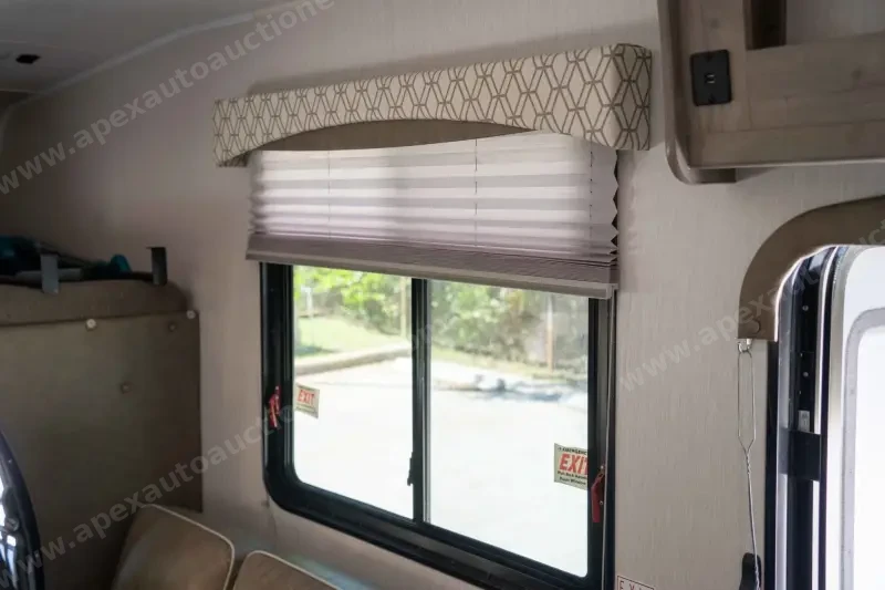 2021 Coachmen Freelander 27QB photo 48