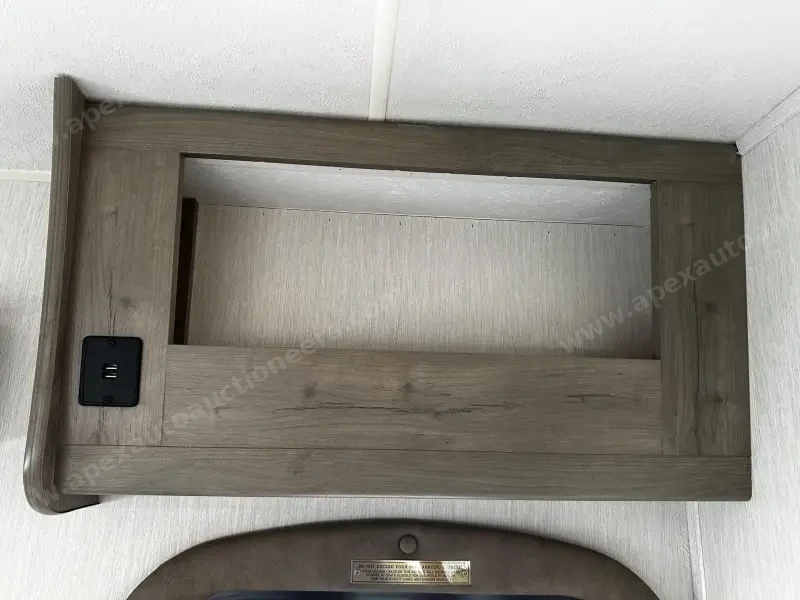 2021 Coachmen Freelander 27QB photo 53