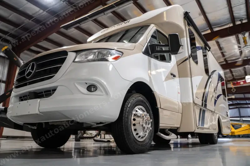 2020 Thor Motor Coach Gemini 24SX photo 3