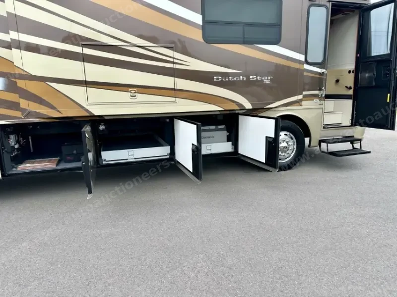 2015 Newmar DUTCH STAR 4018 photo 4