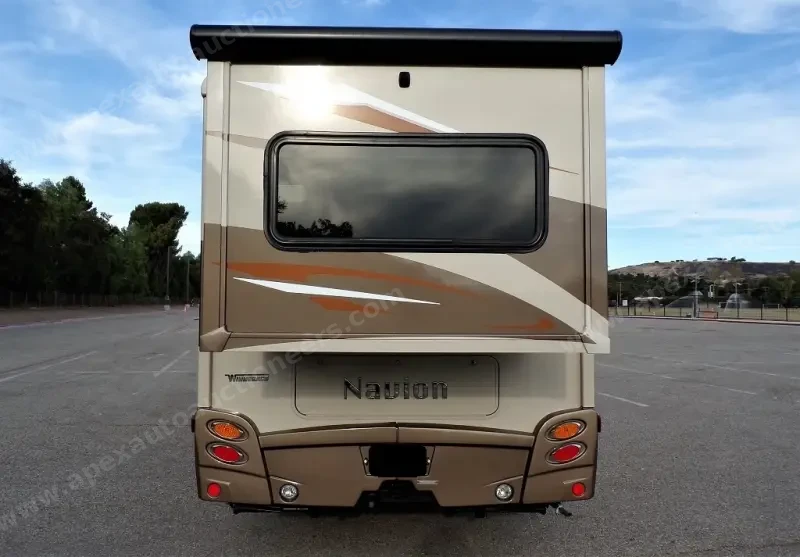 2017 Winnebago Navion 24G photo 30