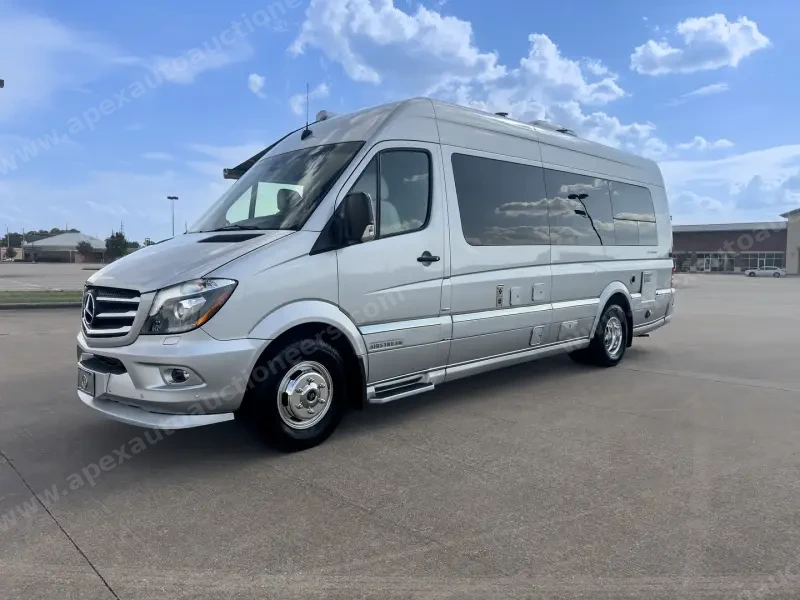 2016 Airstream Interstate EXT Grand Tour Series photo 48
