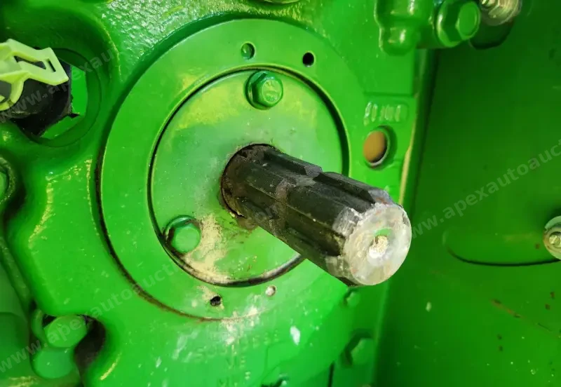2015 John Deere 5075E photo 35