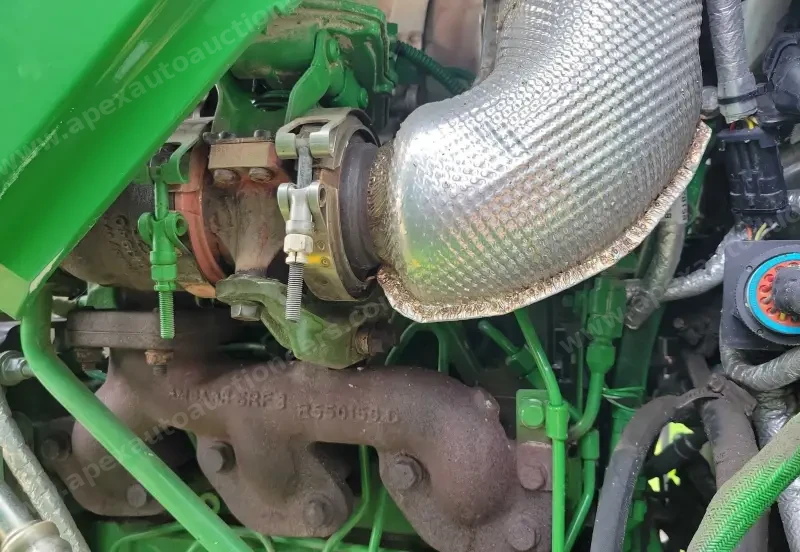 2015 John Deere 5075E photo 72