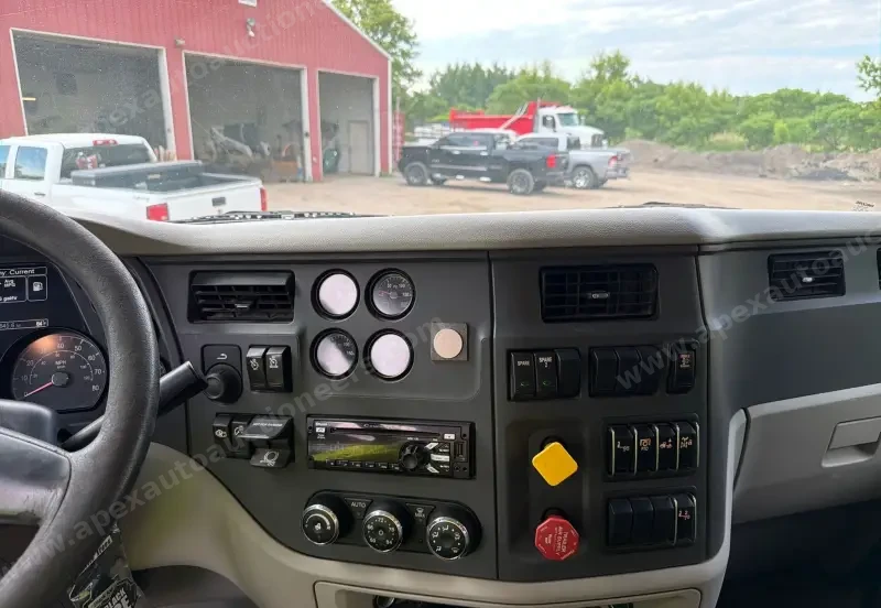 2021 Peterbilt 567 Quad-Axle Dump Truck photo 68
