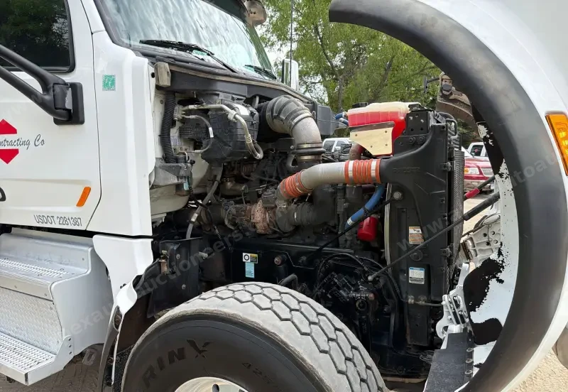 2021 Peterbilt 567 Quad-Axle Dump Truck photo 89