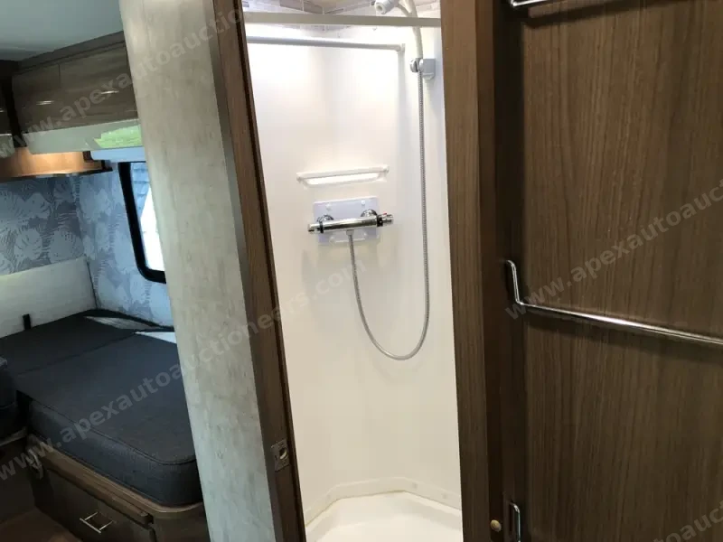 2015 Winnebago View Profile 24V photo 12