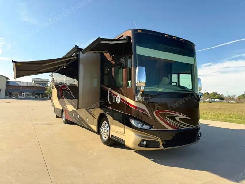 2016 Tiffin Phaeton 36 QHS photo 61