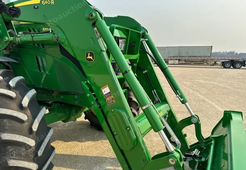 2020 John Deere 6155M photo 19
