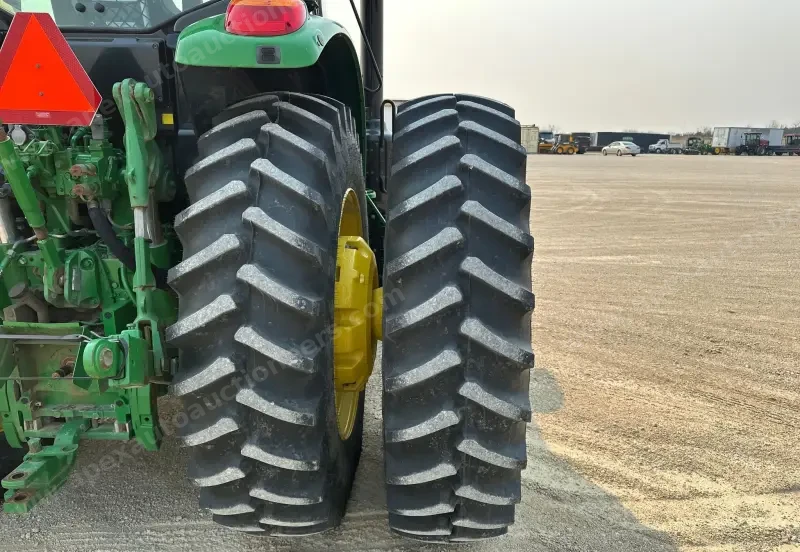 2020 John Deere 6155M photo 71