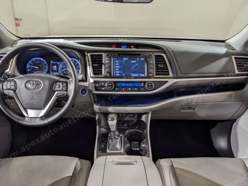 2018 Toyota Highlander Limited photo 27