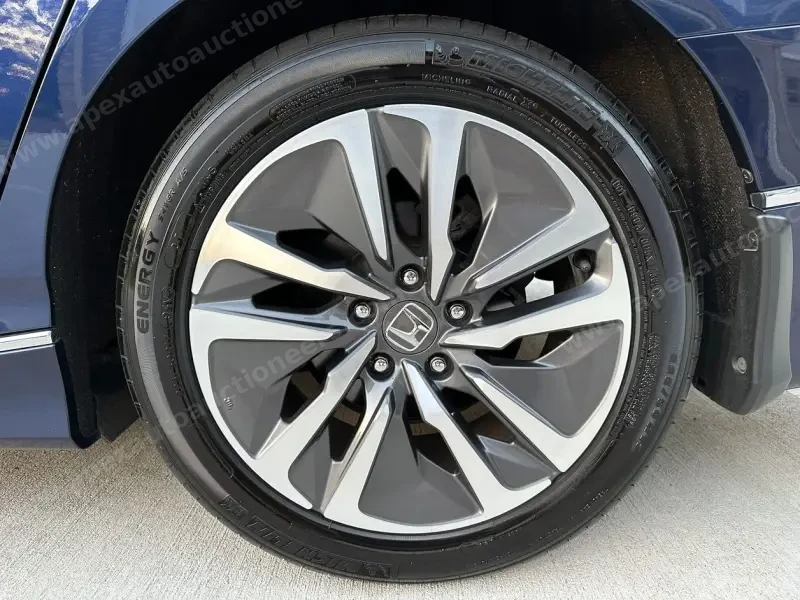 2020 Honda Accord Sport photo 4